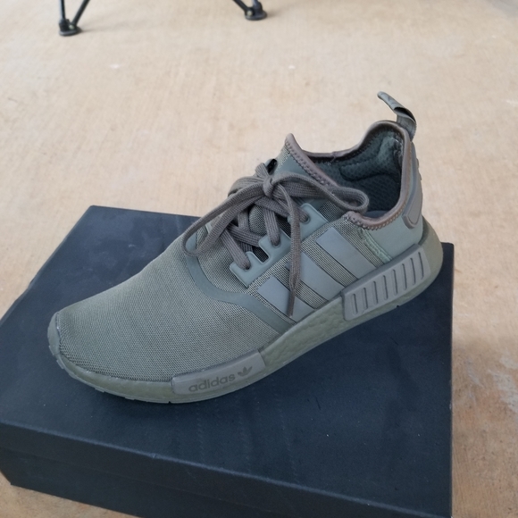 Adidas NMD R1 - Picture 3 of 7